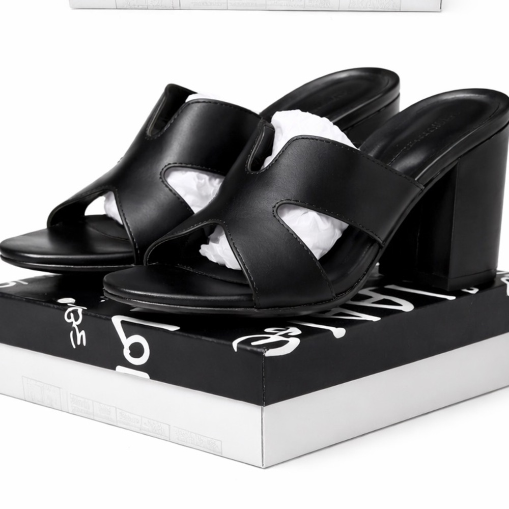 Wild Diva Lounge Black Heeled Slide Sandals